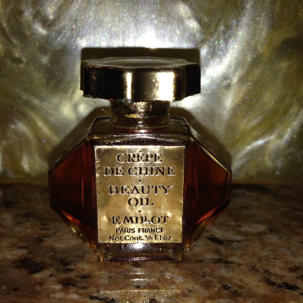 Vintage Crepe De Chine beauty oil by F. Maillot
